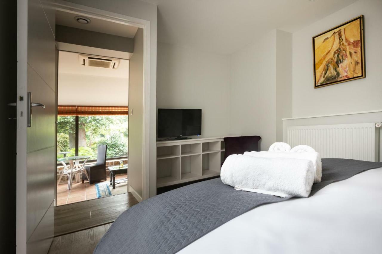 Les Vestiges Du Jour Bed & Breakfast Clohars-Fouesnant Exterior photo